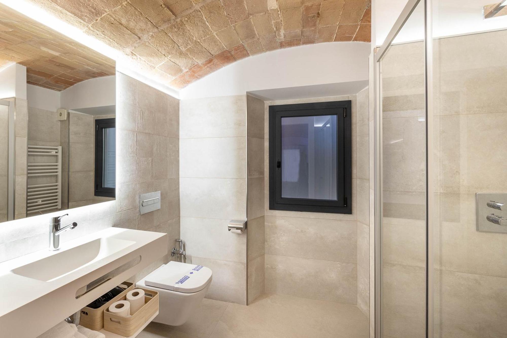 C&C Apartments Figueres  Exteriér fotografie