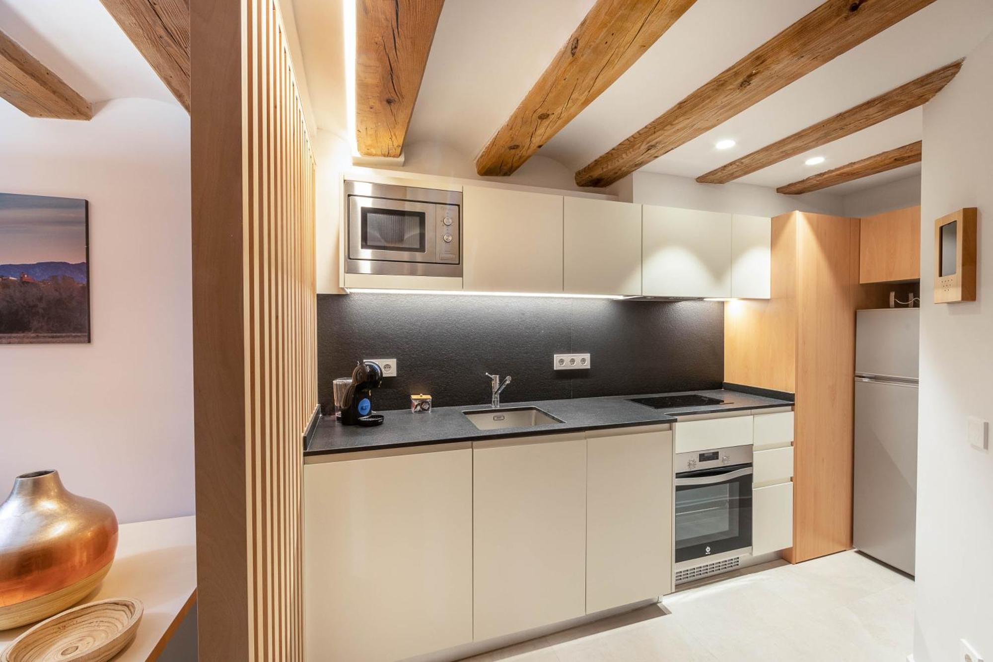 C&C Apartments Figueres  Exteriér fotografie
