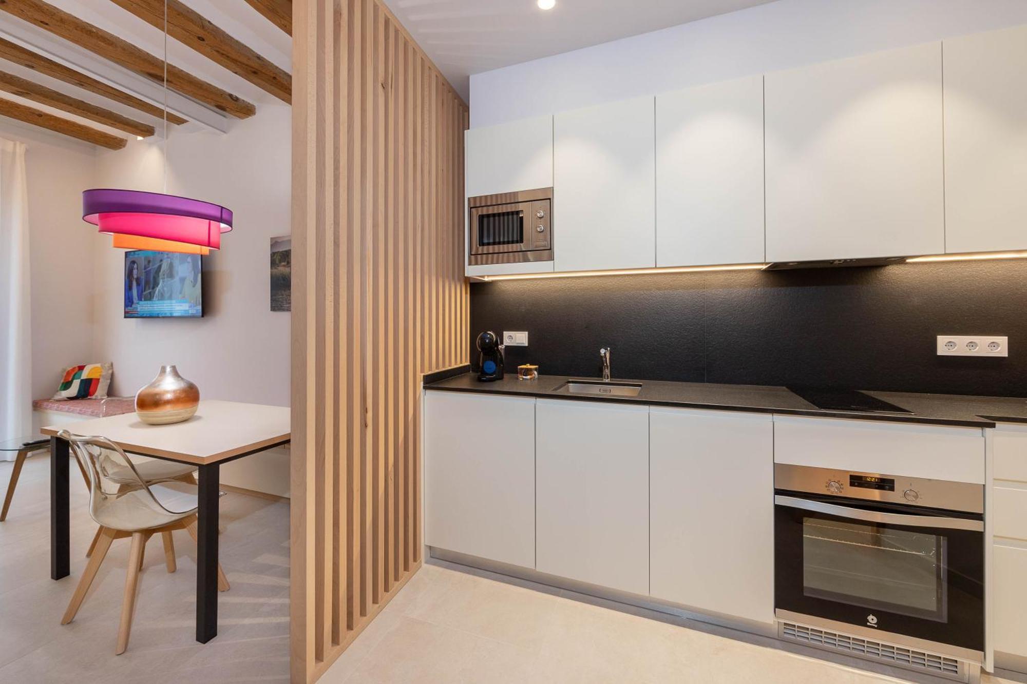 C&C Apartments Figueres  Exteriér fotografie