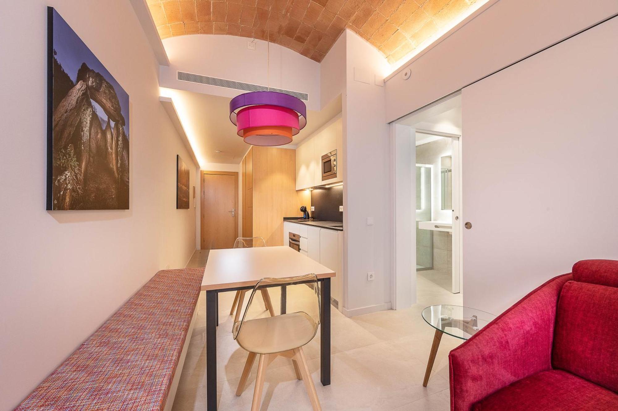 C&C Apartments Figueres  Exteriér fotografie