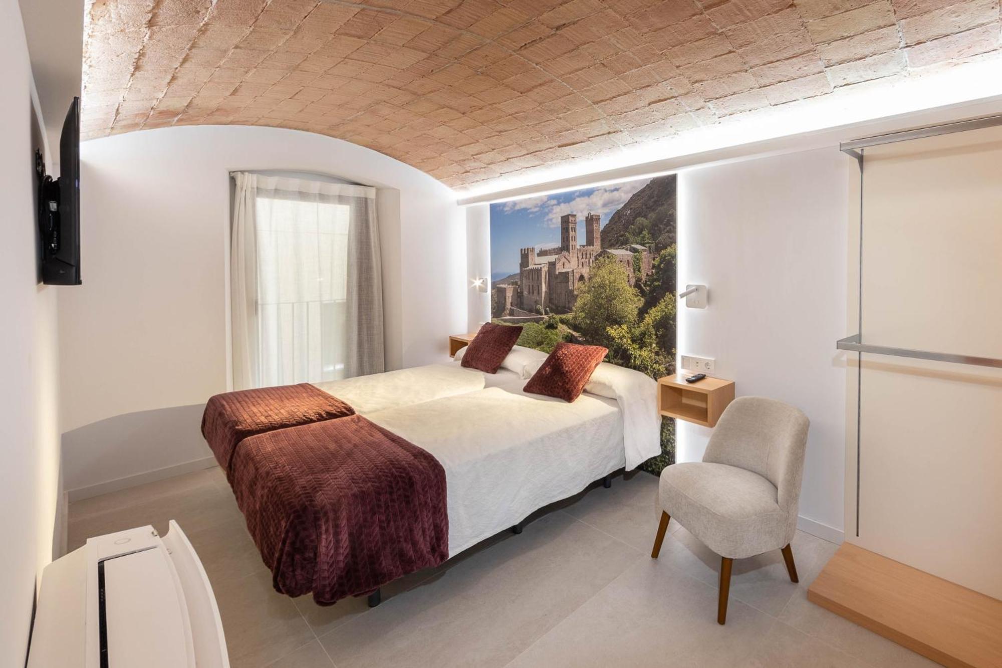 C&C Apartments Figueres  Exteriér fotografie